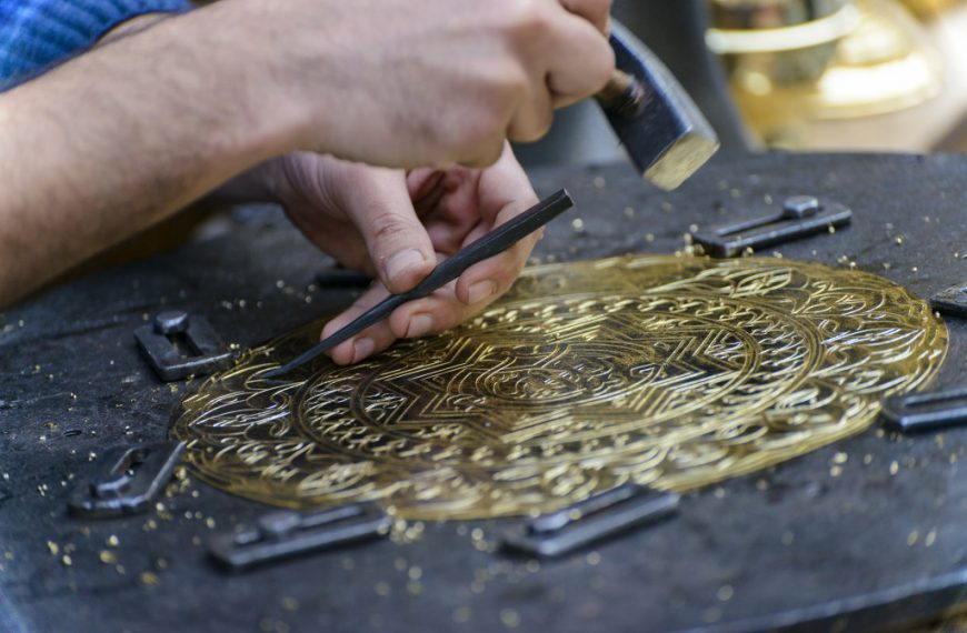 The Role of Technology in the Engraving Industry